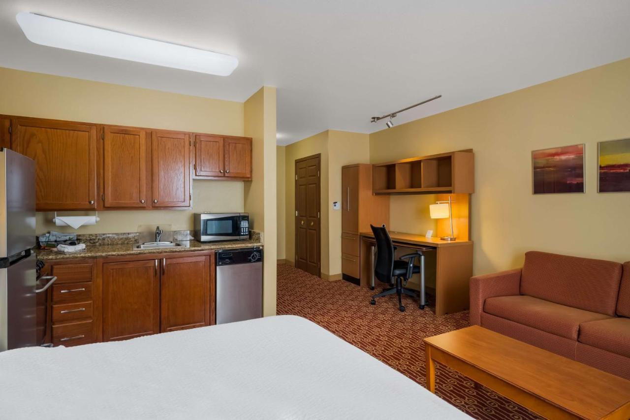 Sonesta Simply Suites Detroit Novi Exterior photo