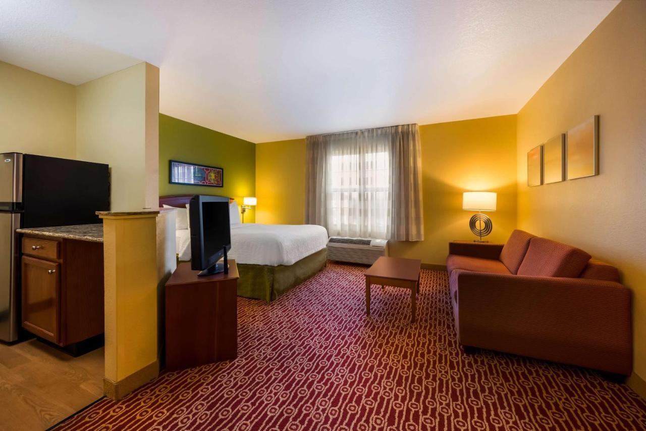 Sonesta Simply Suites Detroit Novi Exterior photo
